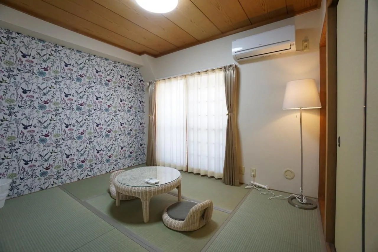 Apartment House Floor Assemble 601 Osaka