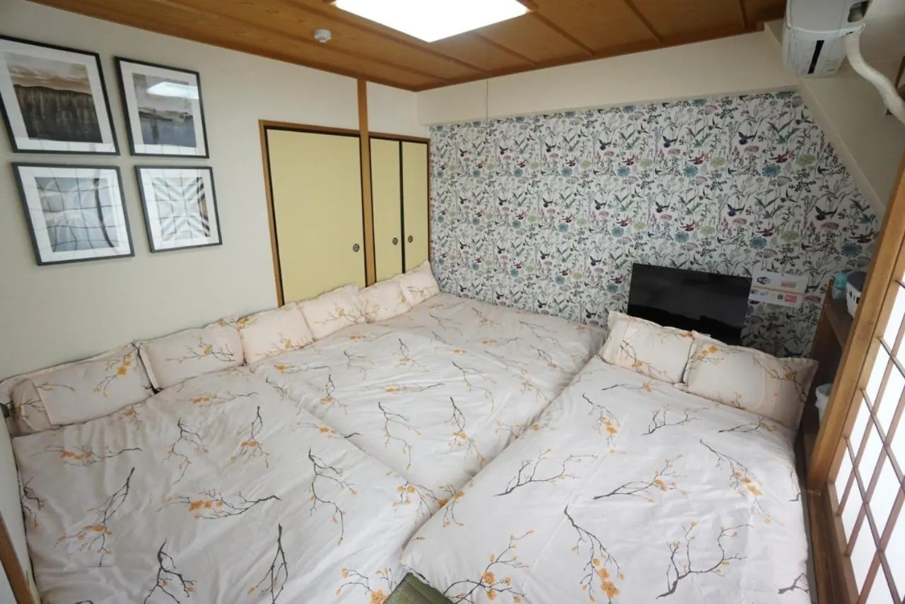 Apartment House Floor Assemble 601 Osaka