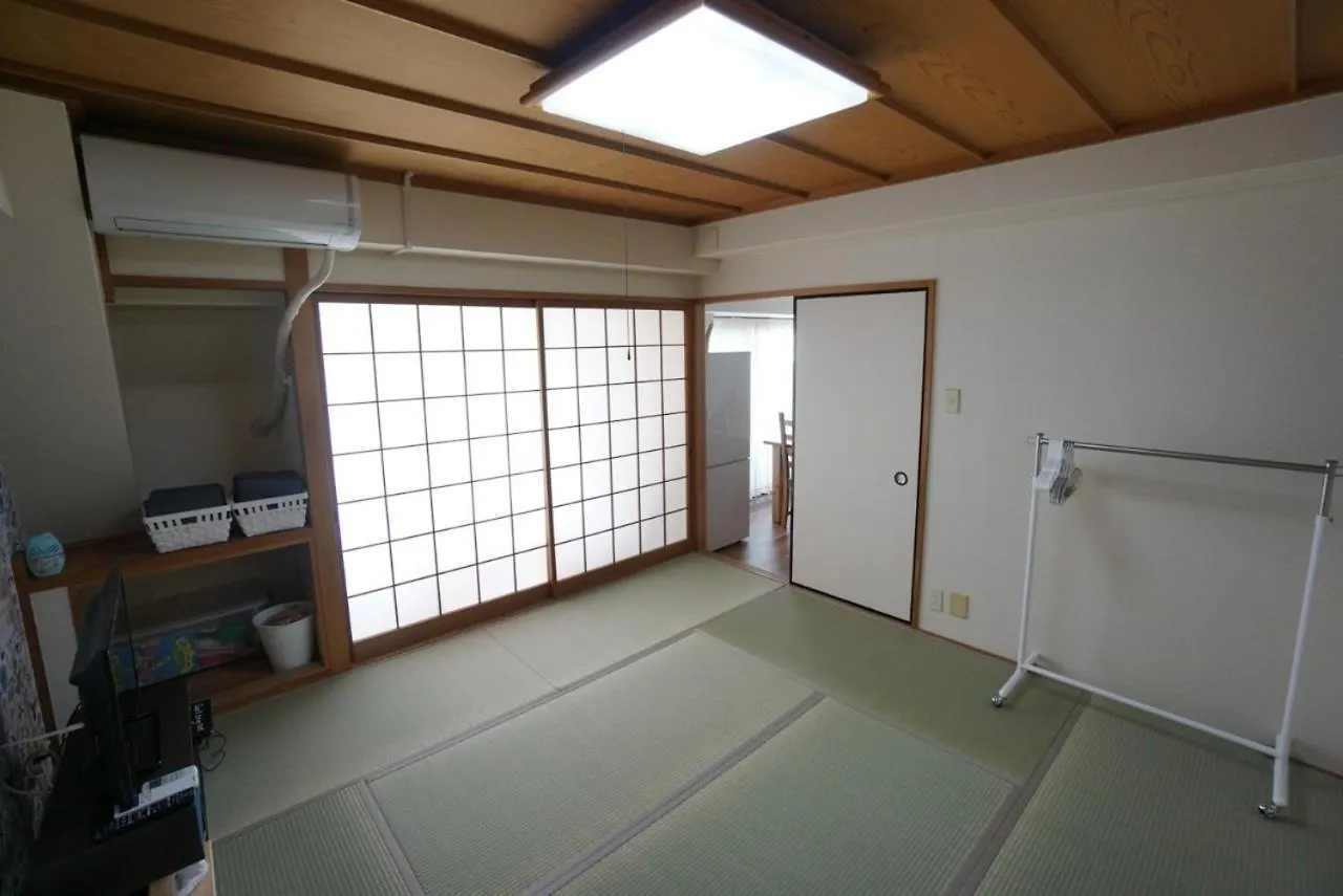 Apartment House Floor Assemble 601 Osaka Japan